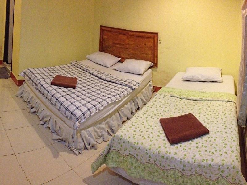 P.N. Guesthouse Krabi town Eksteriør bilde