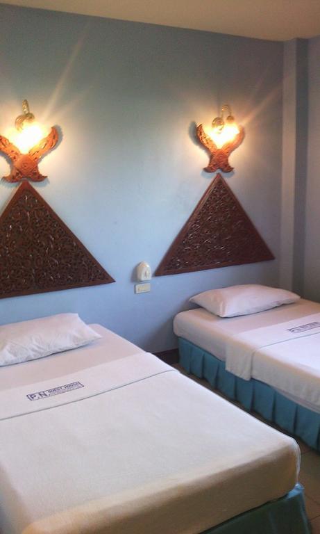 P.N. Guesthouse Krabi town Eksteriør bilde