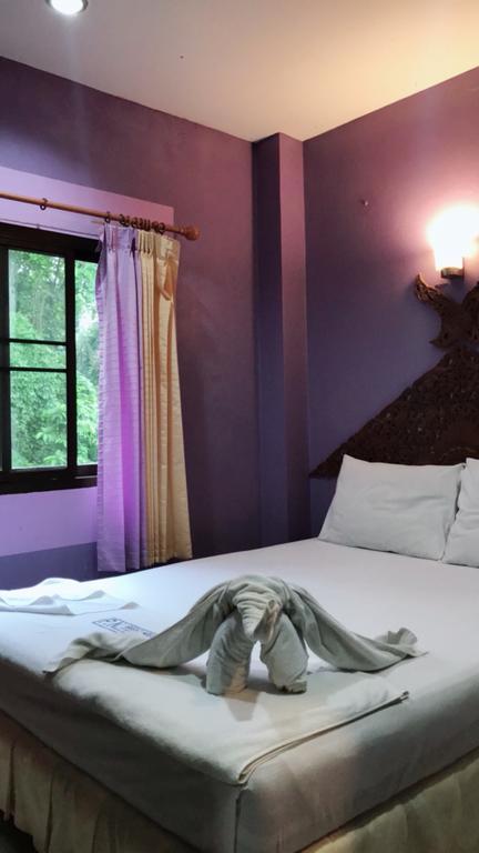 P.N. Guesthouse Krabi town Eksteriør bilde