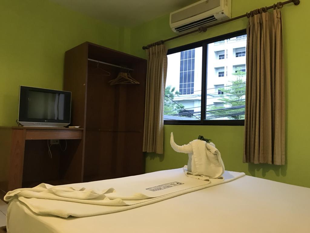P.N. Guesthouse Krabi town Eksteriør bilde