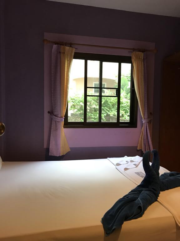 P.N. Guesthouse Krabi town Eksteriør bilde