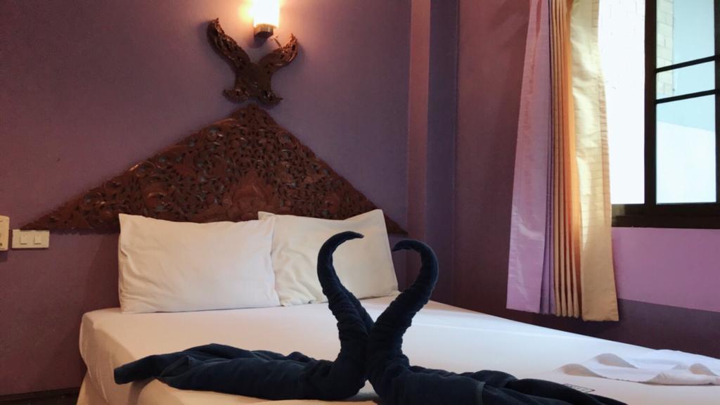 P.N. Guesthouse Krabi town Eksteriør bilde